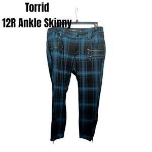 Torrid Skinny Zipper Ankle pants